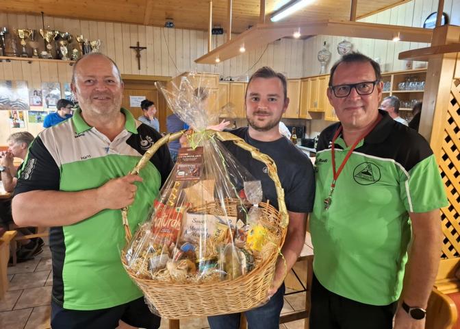 Abschluss Tombola Hauptpreis kl